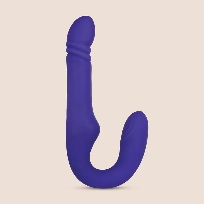 Female Sex Toys Eves Ultimate Strapless Strapon thrusting Adam and Eve