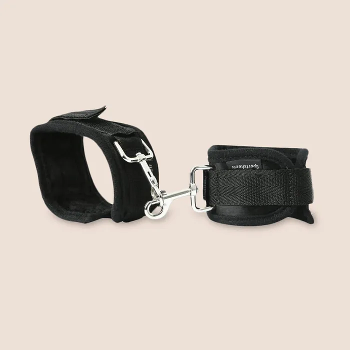 Sportsheets Expandable Spreader Bar Cuff Set removable restraints Sportsheets International Inc Anal Sportsheets Expandable Spreader Bar Cuff Set removable restraints Sportsheets International Inc Anal
