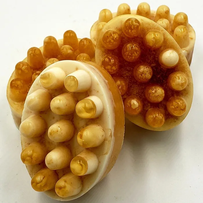 Its the Bomb Vibrators Beer Oatmeal Scrubby Soaps